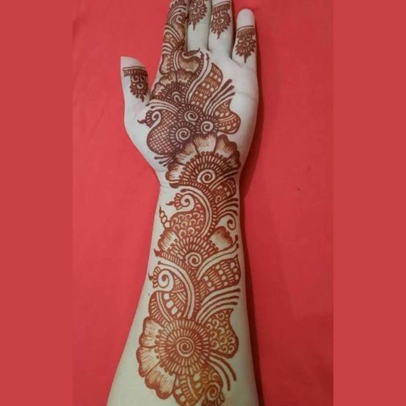 40+ Front Hand Mehndi Designs For Every Bride | WedMeGood-omiya.com.vn