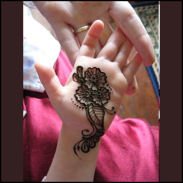 Simple and Easy Mehndi Design for Kids to try in 2023-daiichi.edu.vn