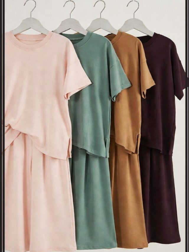 लड़कियों के लिए 5 सबसे सिम्पल ड्रेस 2026 में: